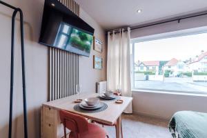 Stylish 1BR Studio with Luxury Finishes