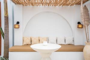 NEW! Luna Di Bali - 1BR Villa in Kerobokan