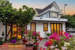 gold star homestay