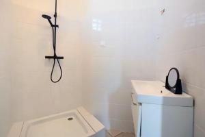 Chambre Privée dans appartement partagé CHO