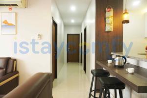 3BR Aston Residence 2001 City and Sea View
