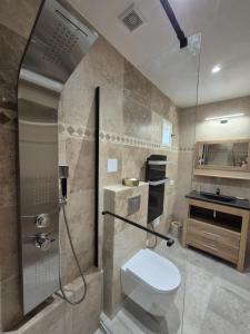 Maisons de vacances Sublime Mas de Lou a 15 minutes d-Arles : photos des chambres