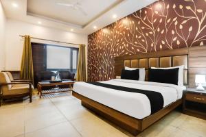 Hotel O Mall Road Near St. Georges College