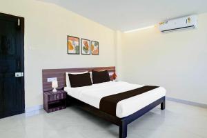 Hotel O Goa Miramar Beach