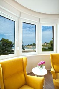 Apartments Sand Beach