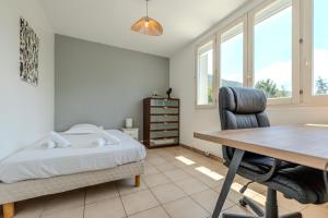 Appartements Le Fernand - Campus - Parking : photos des chambres