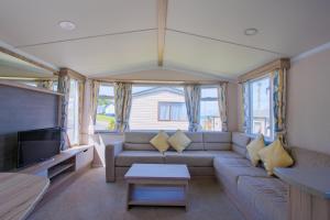 Three Bedroom Instow Caravan