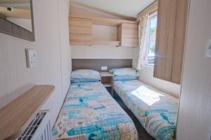 Three Bedroom Instow Caravan