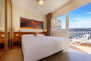 Classic Junior Suite with Large Balcony room in Hotel Altamadores