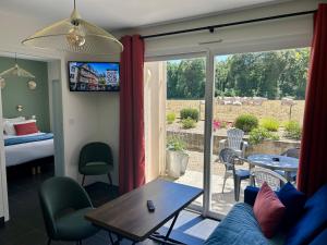 Hotels BRIT HOTEL Lannion-Perros Guirec : photos des chambres