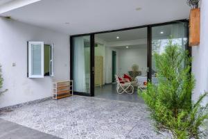 Emilia 1 Bedroom Apartment Seminyak by Nagisa Bali