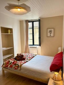 Maisons de vacances Charming Provencal Retreat with a Lush Private Courtyard : photos des chambres
