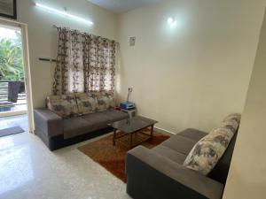 AL MANAL K-102 Deluxe 2BHK Retreat