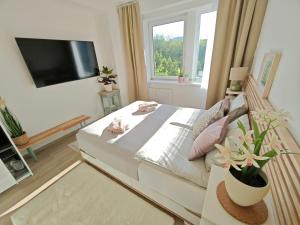 Stylish Studio Apartment, Prague Smichov, Parking, Free Gym