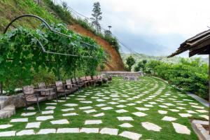 Sapana Mountain Retreat