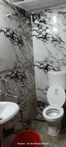 The Kashi Dham P Guest House