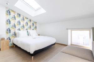 Gîte au calme avec lits queen size proche Clermont à Chanat La Mouteyre