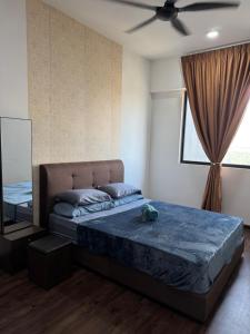 MelDy Guest House 3BR Tol Nilai with pool