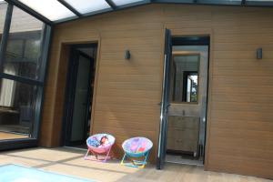Villas Villa Briffaults - Piscine - Aire de Jeux - Wifi : photos des chambres