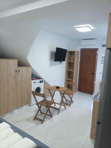 Inatos Paradise studio 1