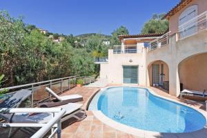 Villas Villa familiale a louer avec piscine vue mer – 4 chambres, Mandelieu proche Cannes : photos des chambres