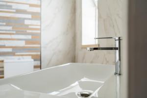 Pet-Friendly with Private Pool Close to the Beach