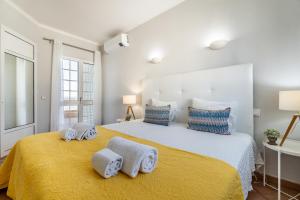 Pet-Friendly with Private Pool Close to the Beach