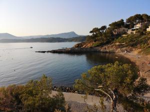 Reve azur plage en duplex coeur de village