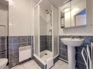 Appartements Le Petit Perriere - HyperCentre - Quai de Grenoble : photos des chambres