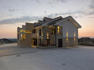 Apartamentos Doña Urraca