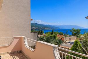 Apartments Villa Mala