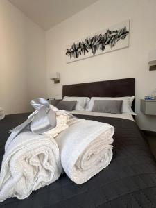 Royal View Apartment