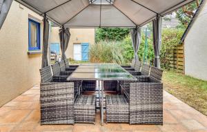 Maisons de vacances Pet Friendly Home In Pirou With Wifi : photos des chambres