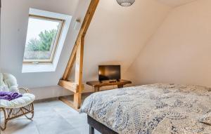 Maisons de vacances Pet Friendly Home In Pirou With Wifi : photos des chambres