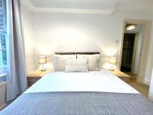 Cozy 2 Bedroom near Victoria Station