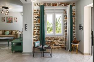 The Coastal Rock House