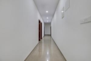 Hotel O Maruthi Paradise Netaji Udyanavana Park