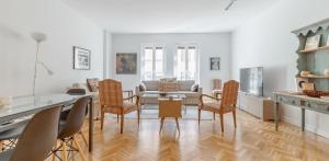 Spacious Central-3Bedrooms 3Bathrooms-Sol