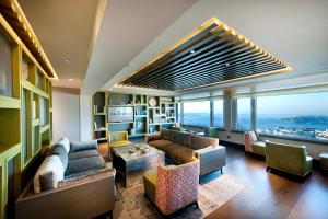 Club Room Bosphorus View With Lounge Access room in The Marmara Taksim
