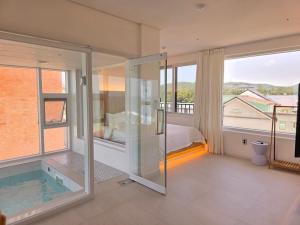 Boryeong I-Ocean Pool Villa