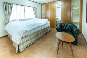 最大20名宿泊可能 大型テレビでスポーツ観戦 グループ旅行に最適 KOEI HOUSE in AWASE