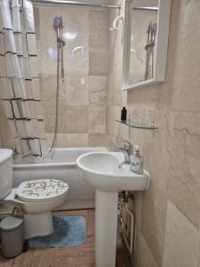 Kensington gardens square apartment