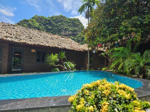 An Riverside Ecolodge