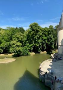 Hotels Chateau d'Ermenonville : photos des chambres