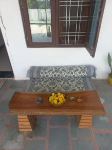 Zen in the hills, serviced Apartment