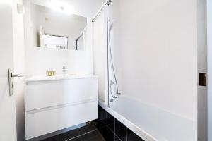 Brussels St Gilles Elegant residence