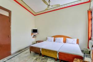SPOT ON Hotel Sitaram Palace