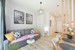 YOURAPART Popiełuszki close to the ECS -Europiean Centrum Solidarity Muzeum