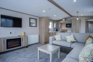 Stonewood Lodge - 2 Bedroom Lodge - New Hedges