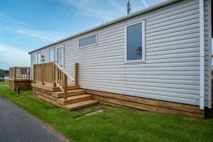 Stonewood Lodge - 2 Bedroom Lodge - New Hedges